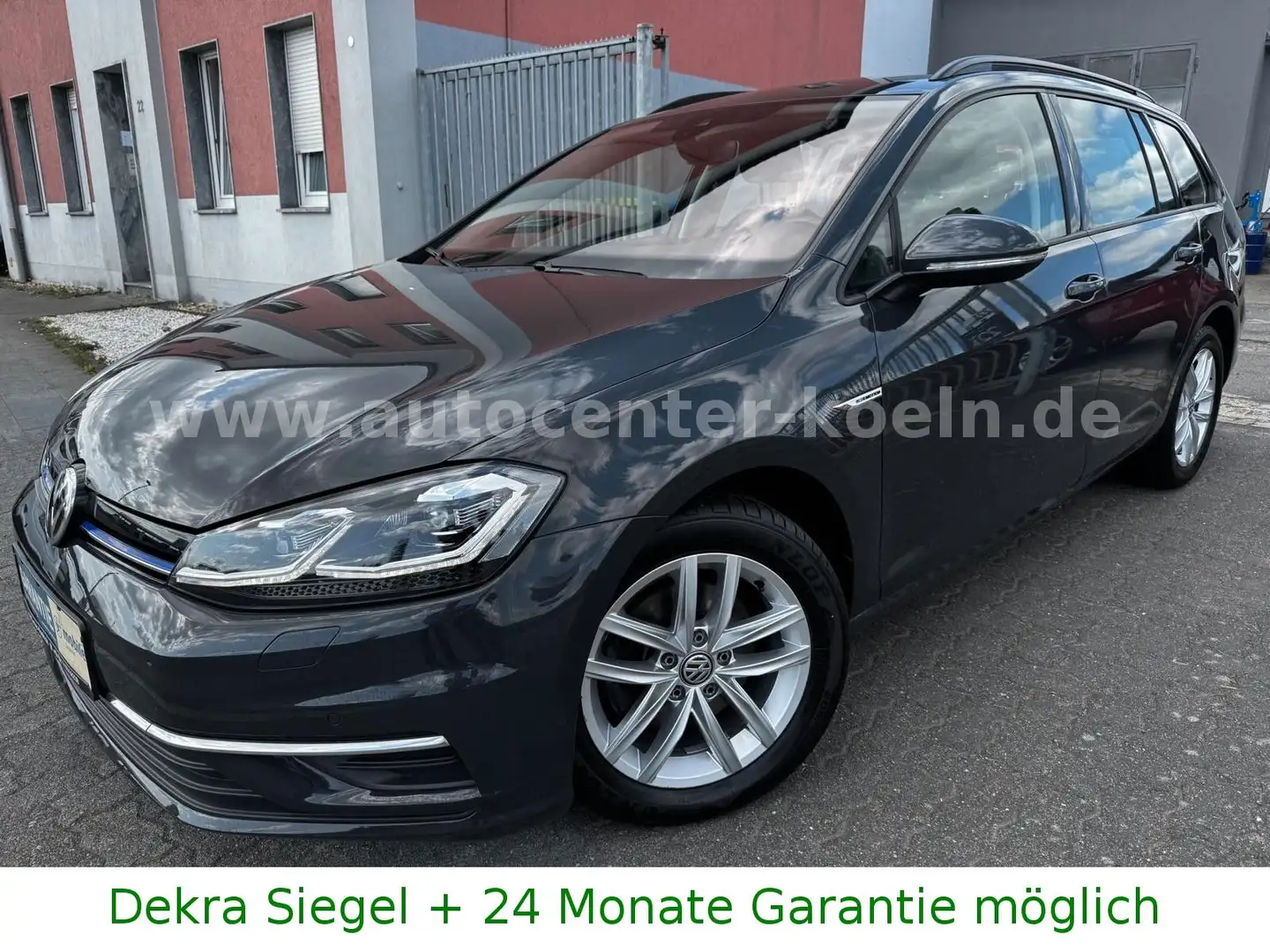Volkswagen Golf VII 1.5 TGI Aut.AppL.LED.SHZ.PDC.AHK.1.Hand Gris - 1