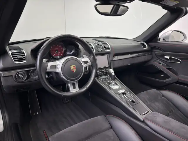 Porsche Boxster view 13