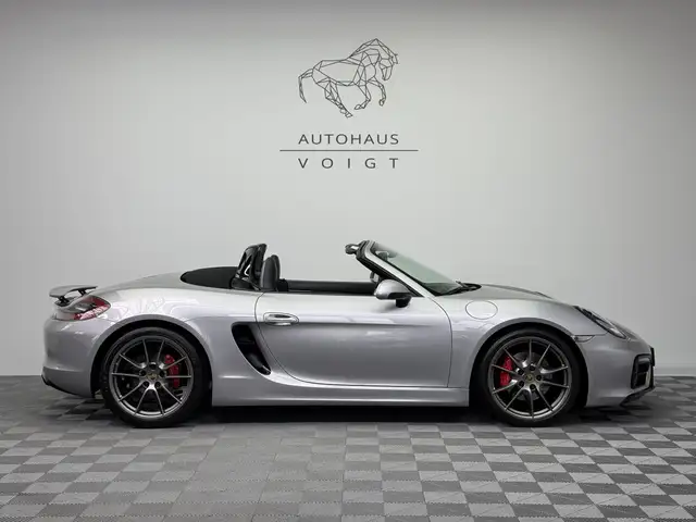 Porsche Boxster view 7