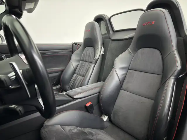 Porsche Boxster view 15