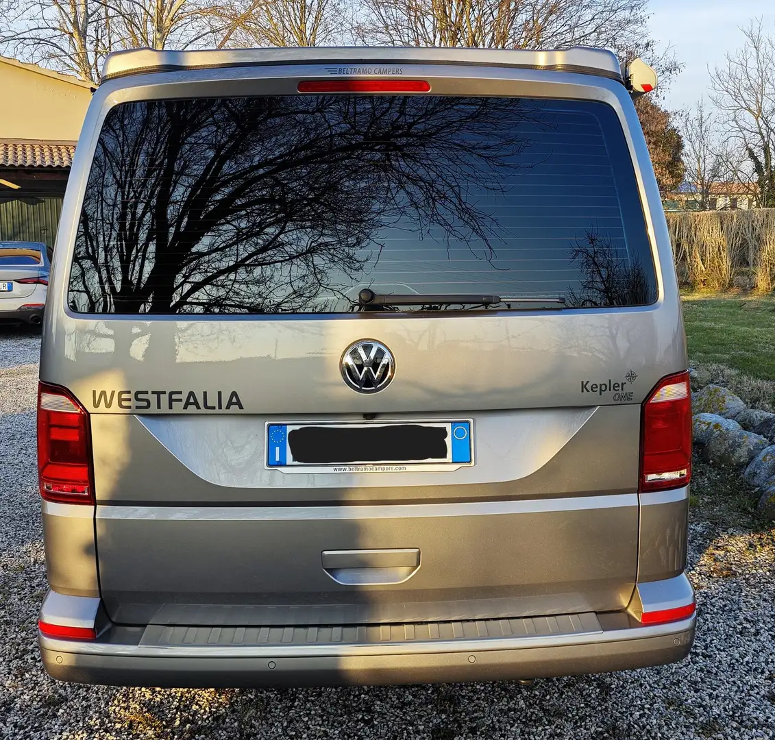 Volkswagen T6 California bež - 2