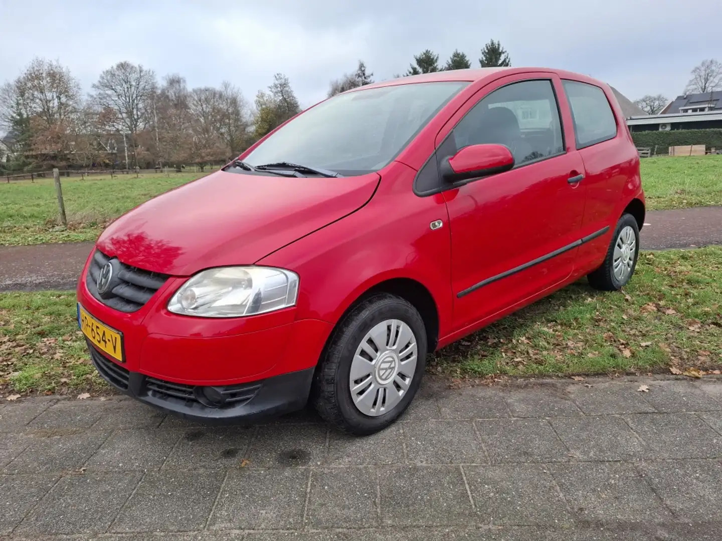 Volkswagen Fox 1.2 Trendline Rood - 1