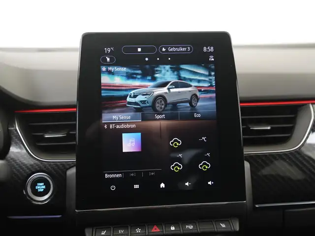 Renault Arkana view 14