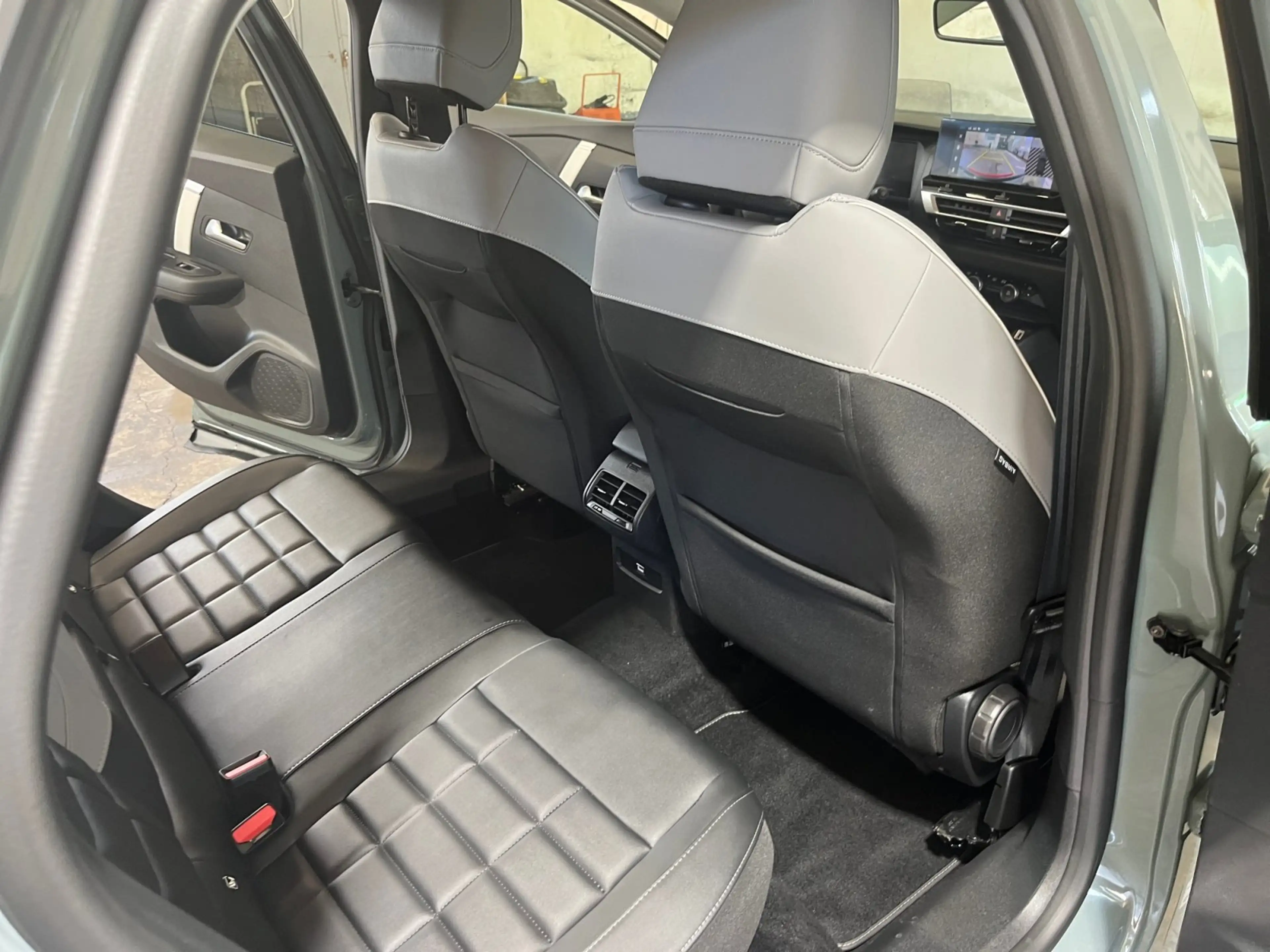 Citroen C4 1.2 PureTech 130 Max ACC LED Navi SHZ 2xKlima — photo 19