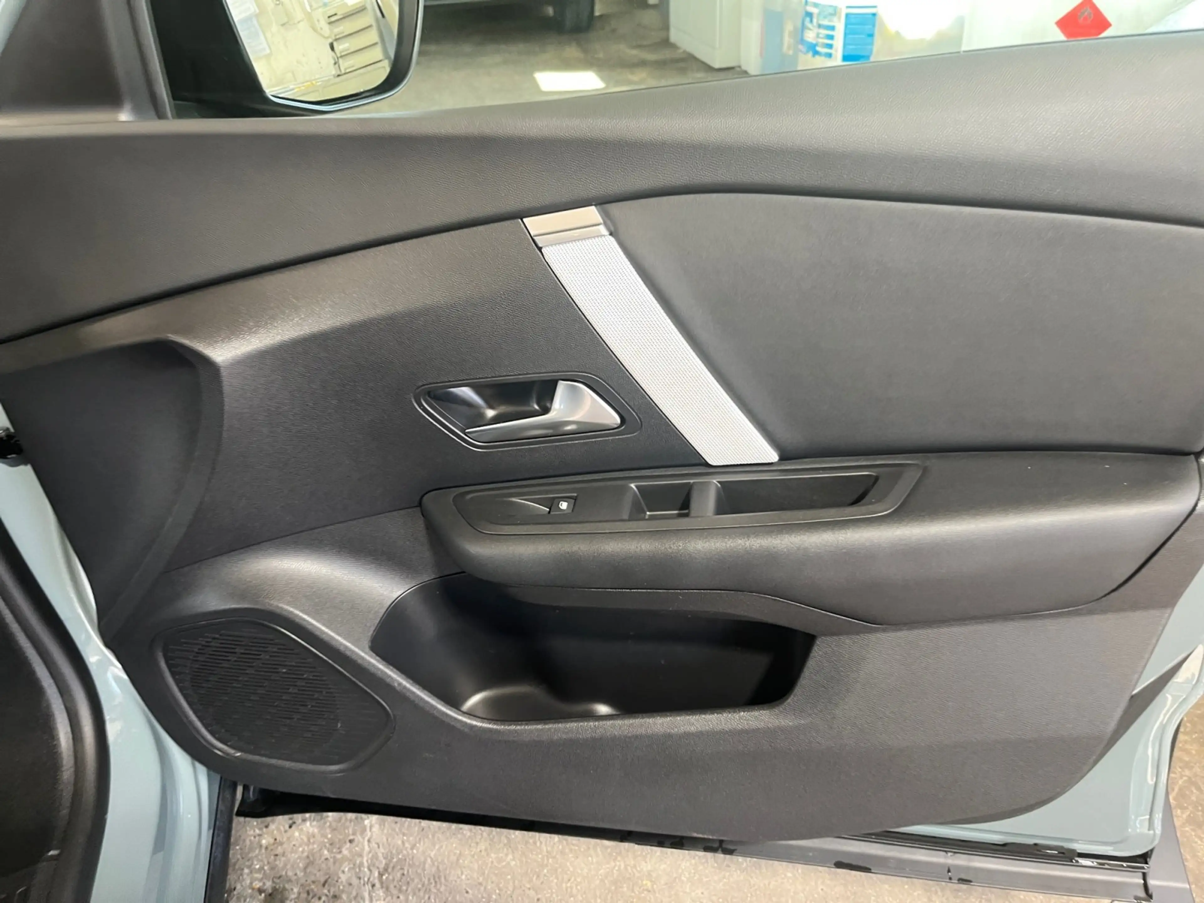 Citroen C4 1.2 PureTech 130 Max ACC LED Navi SHZ 2xKlima — photo 18
