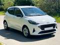 Hyundai i10 1.0 Connect & Go *Navi*Klima*CarPlay*Kamera* Weiß - thumbnail 3
