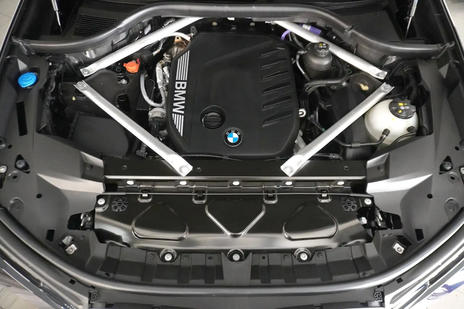 BMW X7 xDrive40d Noir - 2