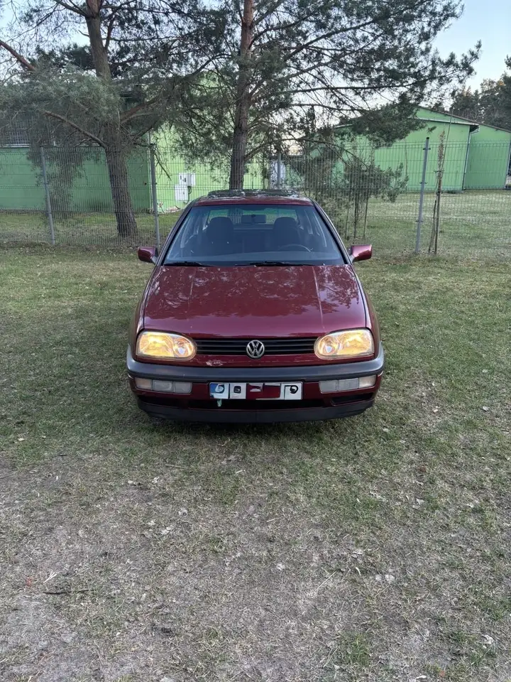 Volkswagen Golf 1.8 Automatik Avenue, foto 3