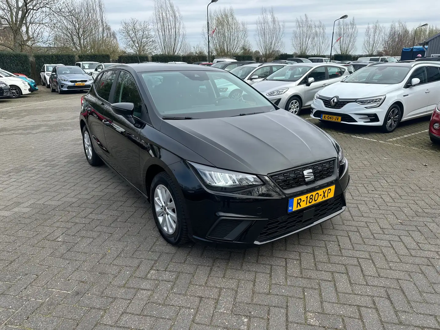 SEAT Ibiza 1.0 EcoTSI Style Business Connect , carplay , pdc Negro - 2