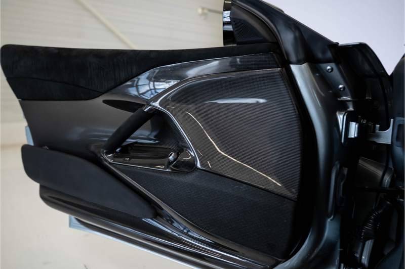 Ferrari 812 Competizione A, Painted Stripe, Delivery Mileage 6 — photo 6