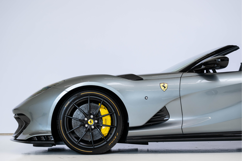 Ferrari 812 Competizione A, Painted Stripe, Delivery Mileage 6 — photo 4