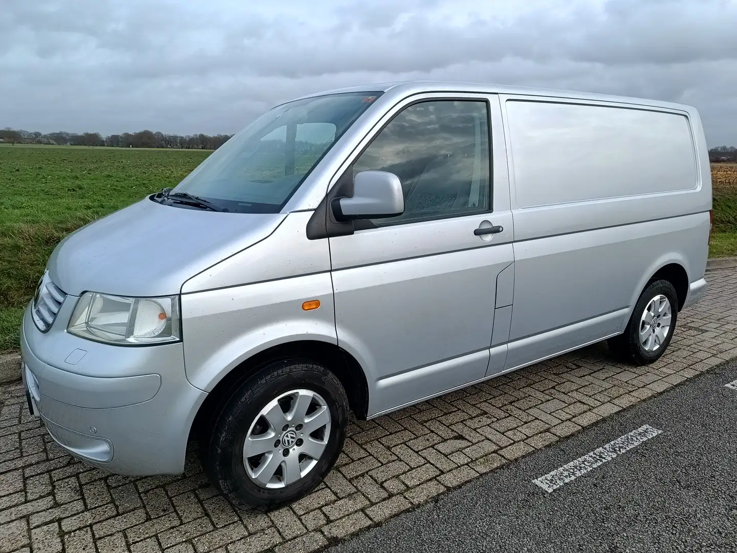 Volkswagen Transporter 2.5 TDI Gris - 2