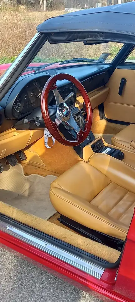 Alfa Romeo Spider 2.0, foto 3