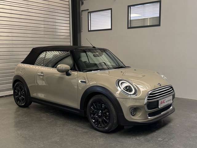 Imagine MINI One Cabrio /Navigation/Vollleder/PDC/Tempomat