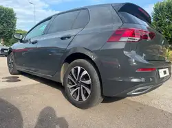 Volkswagen Golf 1.0 TSI 110 ACTIVE
