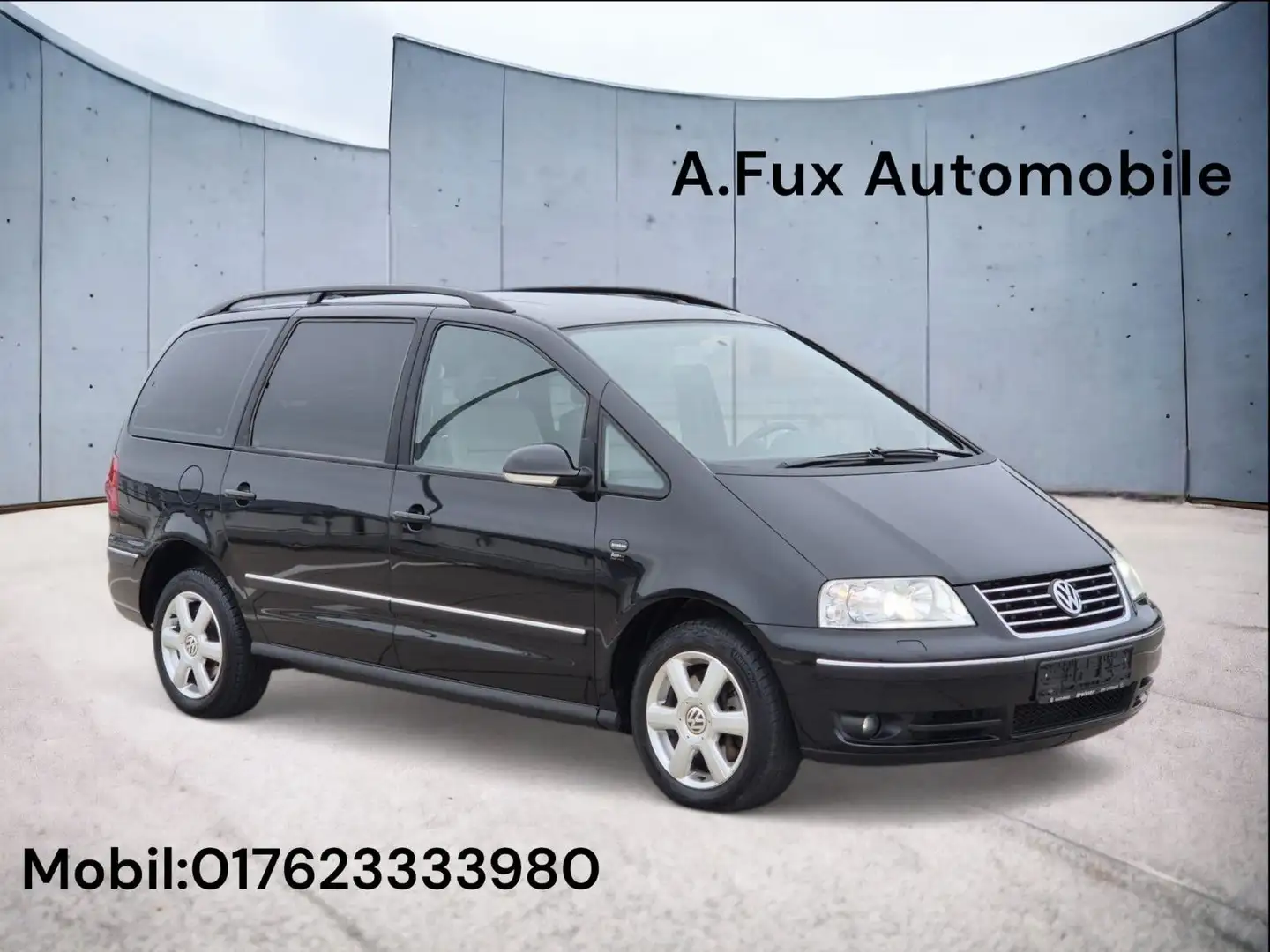 Volkswagen Sharan 1,8 Turbo Lederausstattung 6-Sitzer Autom Schwarz - 1