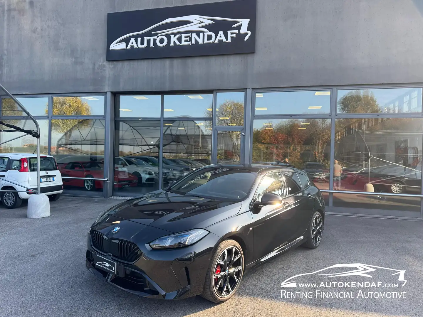 BMW 120d 48V MSport auto Negro - 1