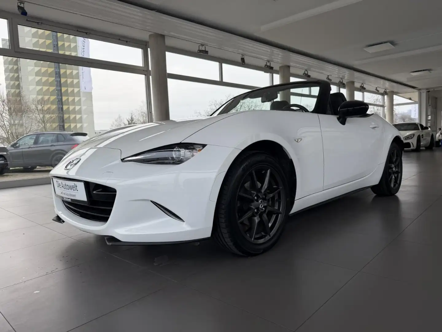 Mazda MX-5 Sports-Line 1.5 CABRIO NAVI LED SHZG GRA BT Klima Weiß - 2