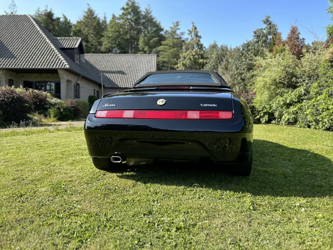 Alfa Romeo Spider 2.0i Lusso, foto 4