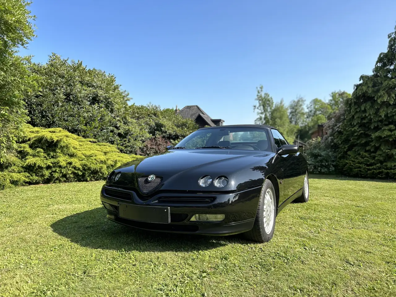 Alfa Romeo Spider 2.0i Lusso, foto 1
