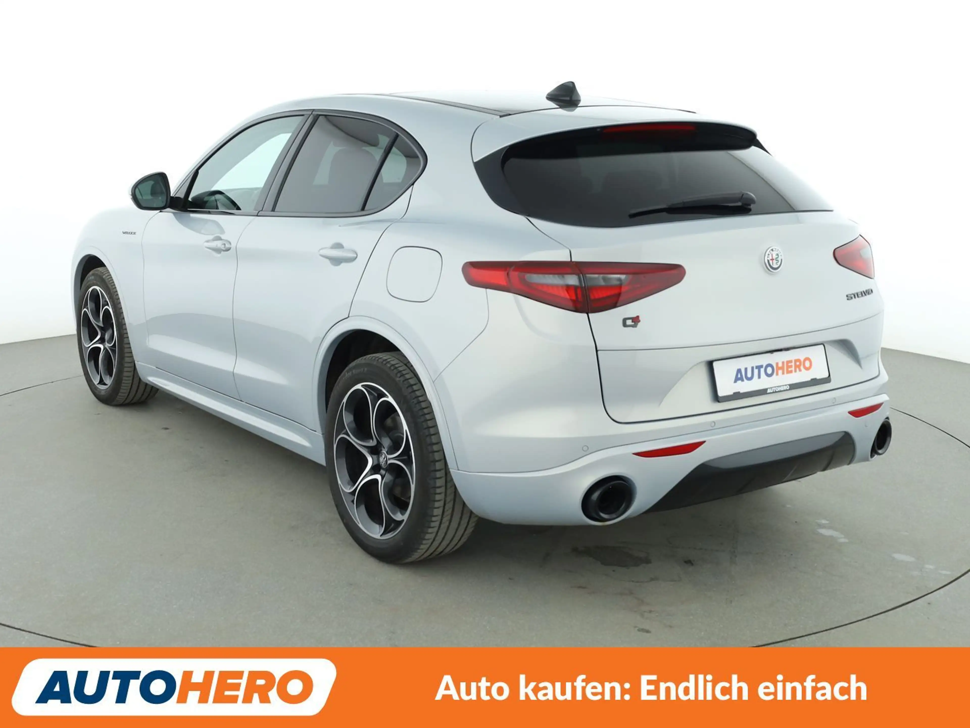 Alfa Romeo Stelvio 2.2 JTDM Veloce Q4 Aut.*NAV*ACC*CAM*PDC*SHZ*ALU* — photo 4