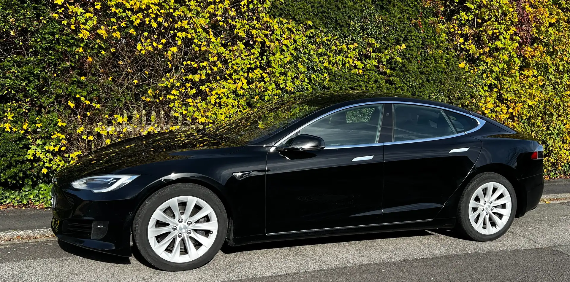Tesla Model S Enhanced Autopilot, Supercharger Free, 1A-Zustand Negro - 1