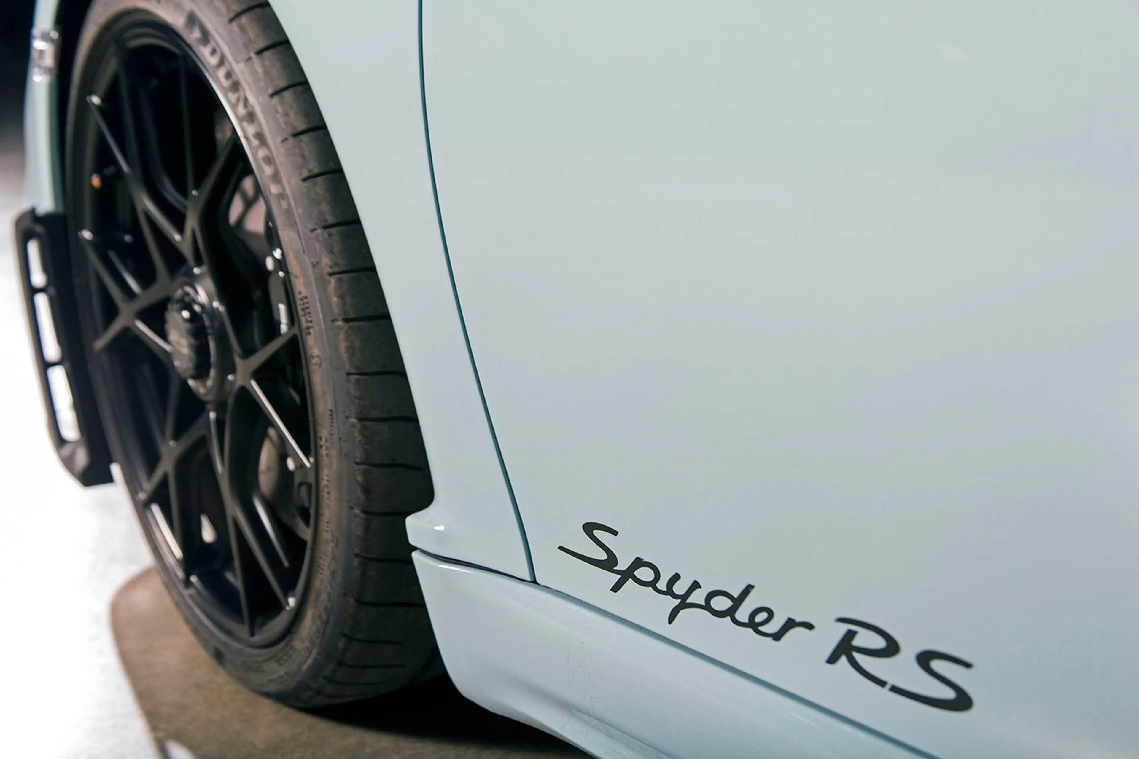 Porsche Boxster 718 Spyder RS, PTS Meissenblau, Weissach Paket ! — photo 11