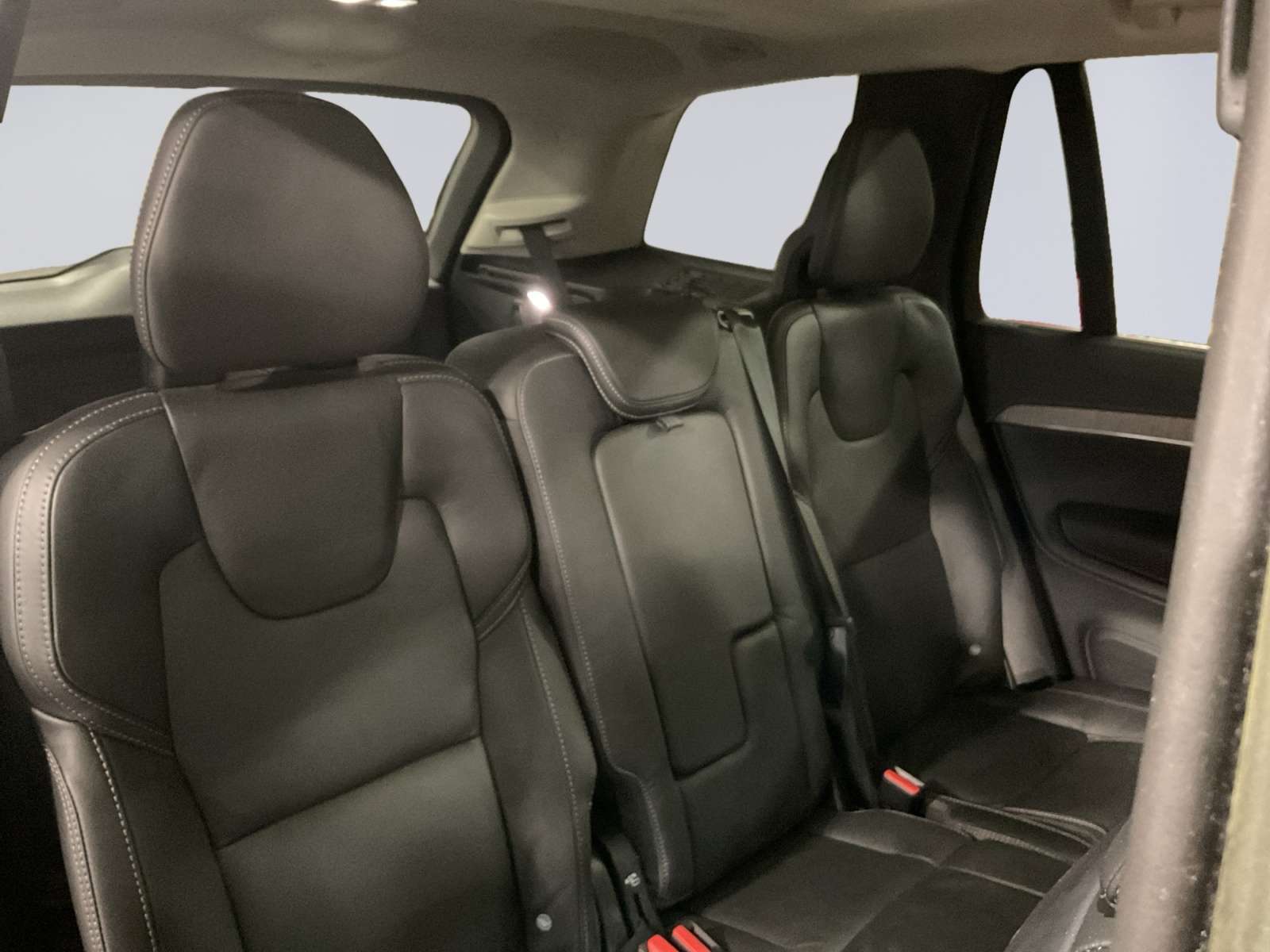 2023 Volvo XC90 2.0L 7-Seater! Luxury! Premium Features! thumb 13