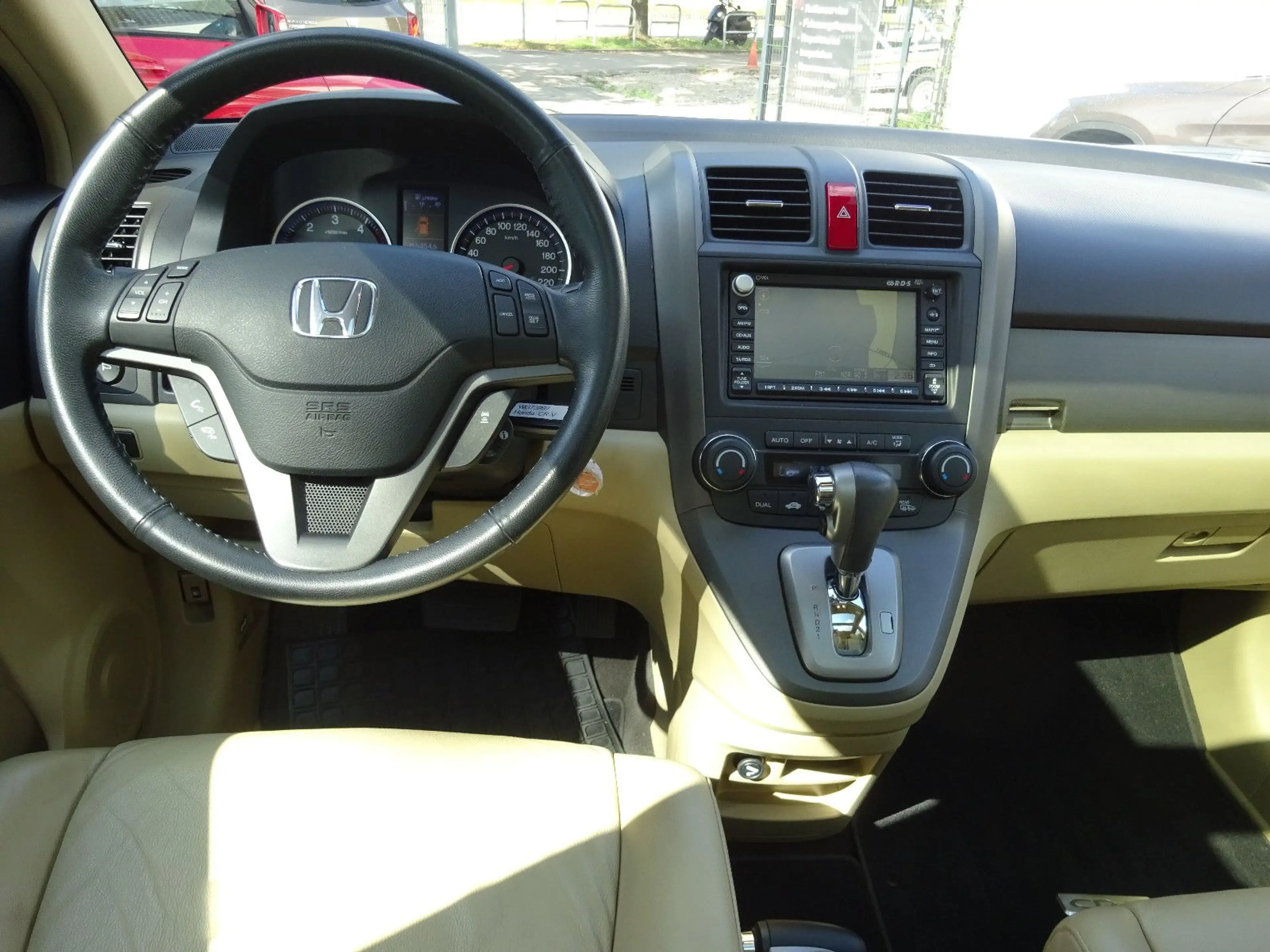 Honda CR-V Executive /Panorama/1-Hand/Leder/Navi/RWK/ — photo 11
