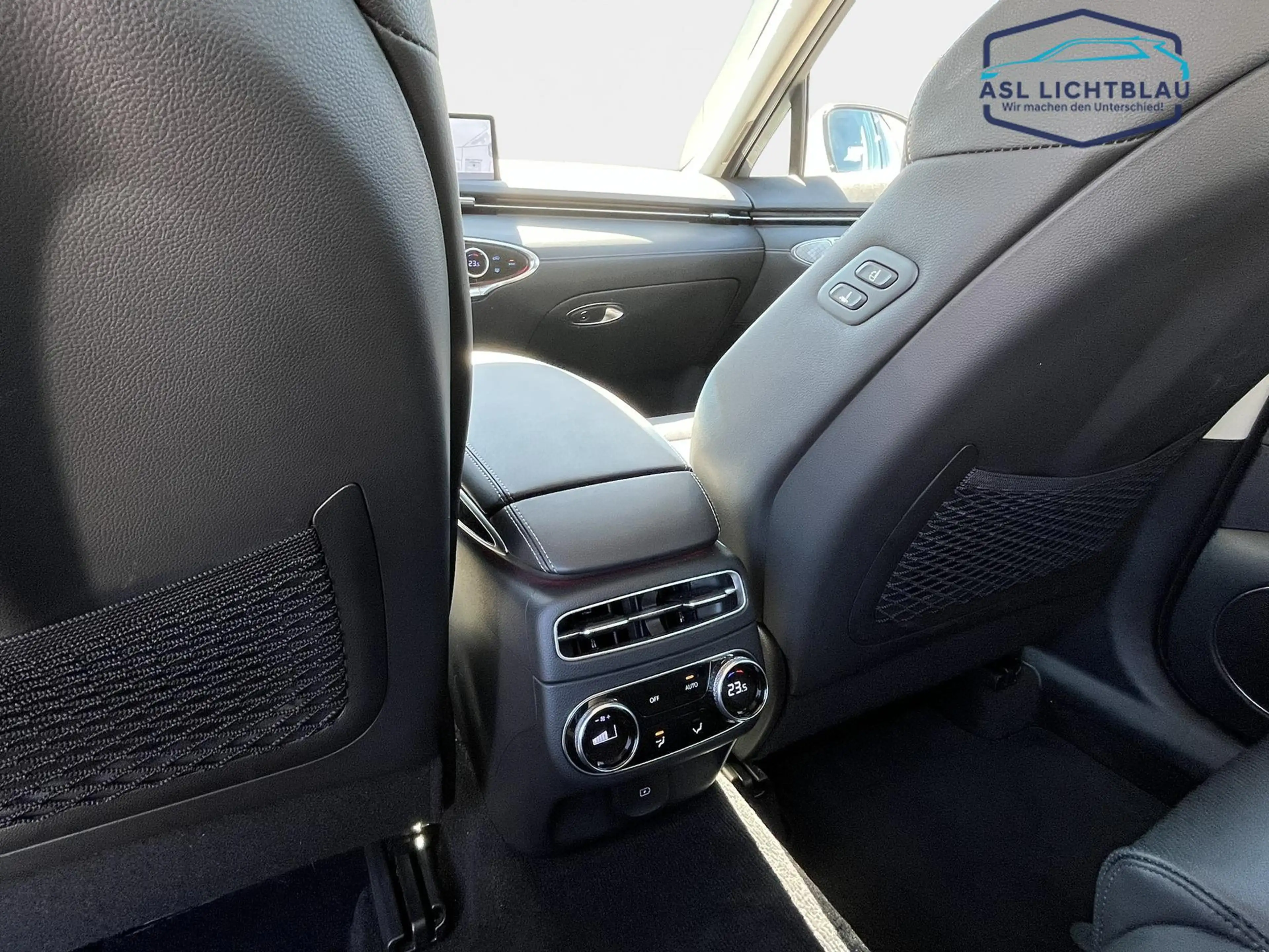 Genesis GV70 2.2 D Luxus AWD Technik-& Komfort-Paket 2.2 — photo 15