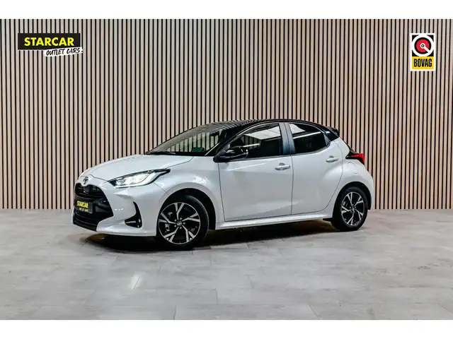 Toyota Yaris Yaris 1.5 | DYNAMIC | CARPLAY | STOELVERWARMING |