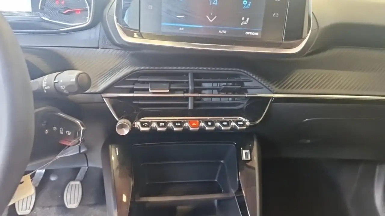 Peugeot 2008 2008 — photo 20