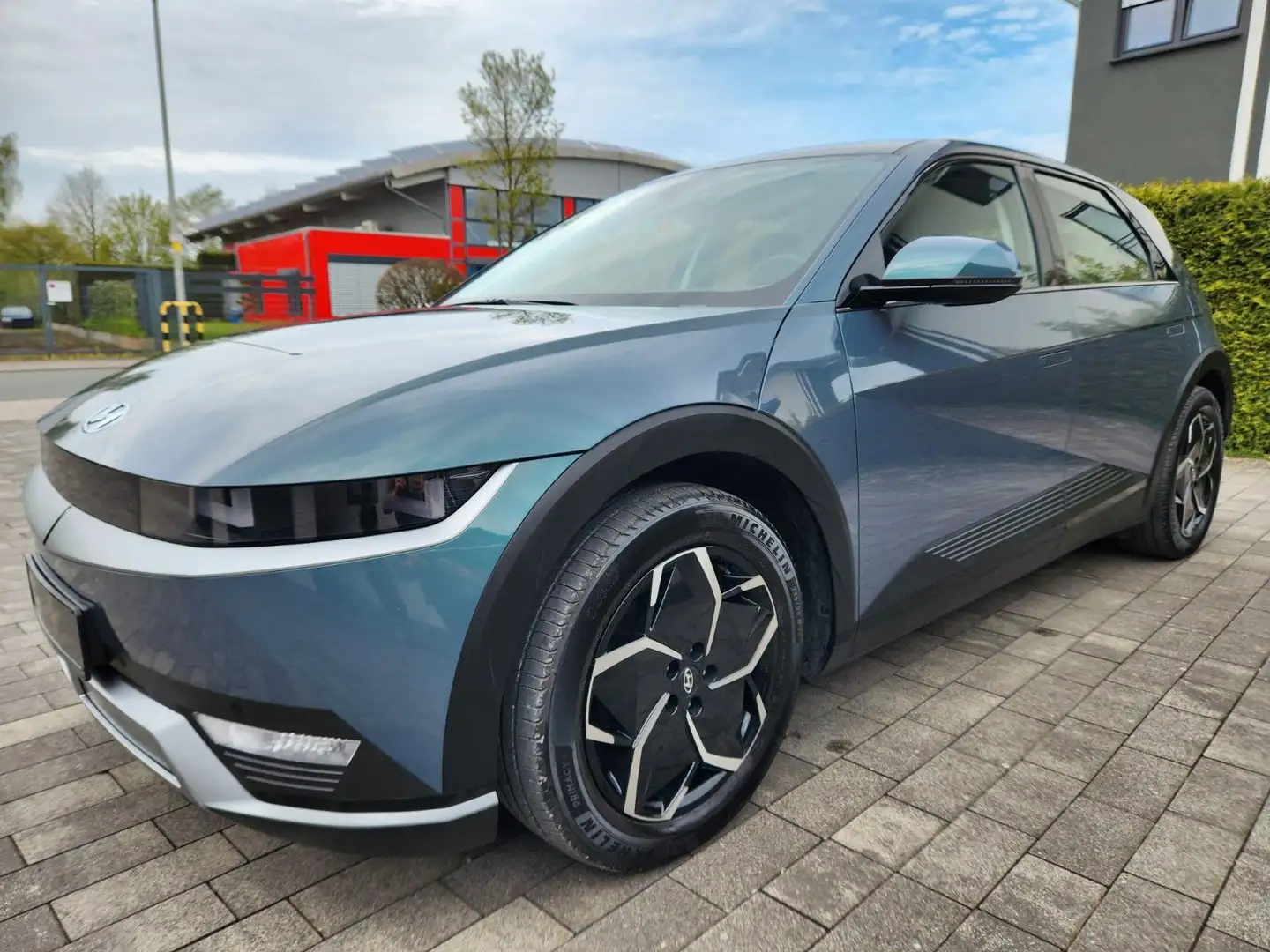 Hyundai IONIQ 5 Dynamiq Elektro *Wärmepumpe,SONDERLACK* Verde - 2
