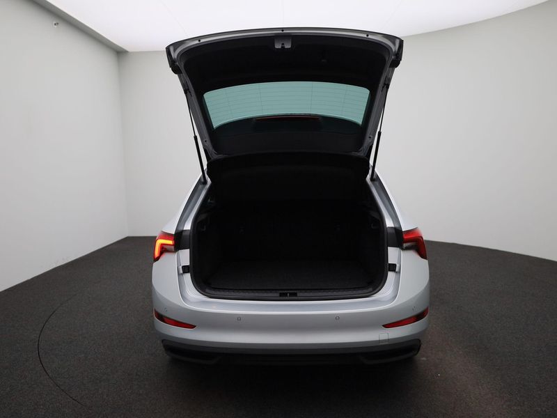 Skoda Scala 1.0 TSI Sport Business | ACHTERUITRIJCAMERA | SPOR — photo 11