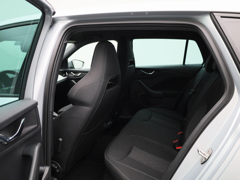 Skoda Scala 1.0 TSI Sport Business | ACHTERUITRIJCAMERA | SPOR — photo 10