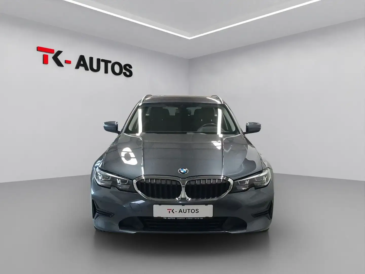 BMW 318 d Touring Advantage,Navi,LED,HUD,Tempo,S-Heft Gris - 2