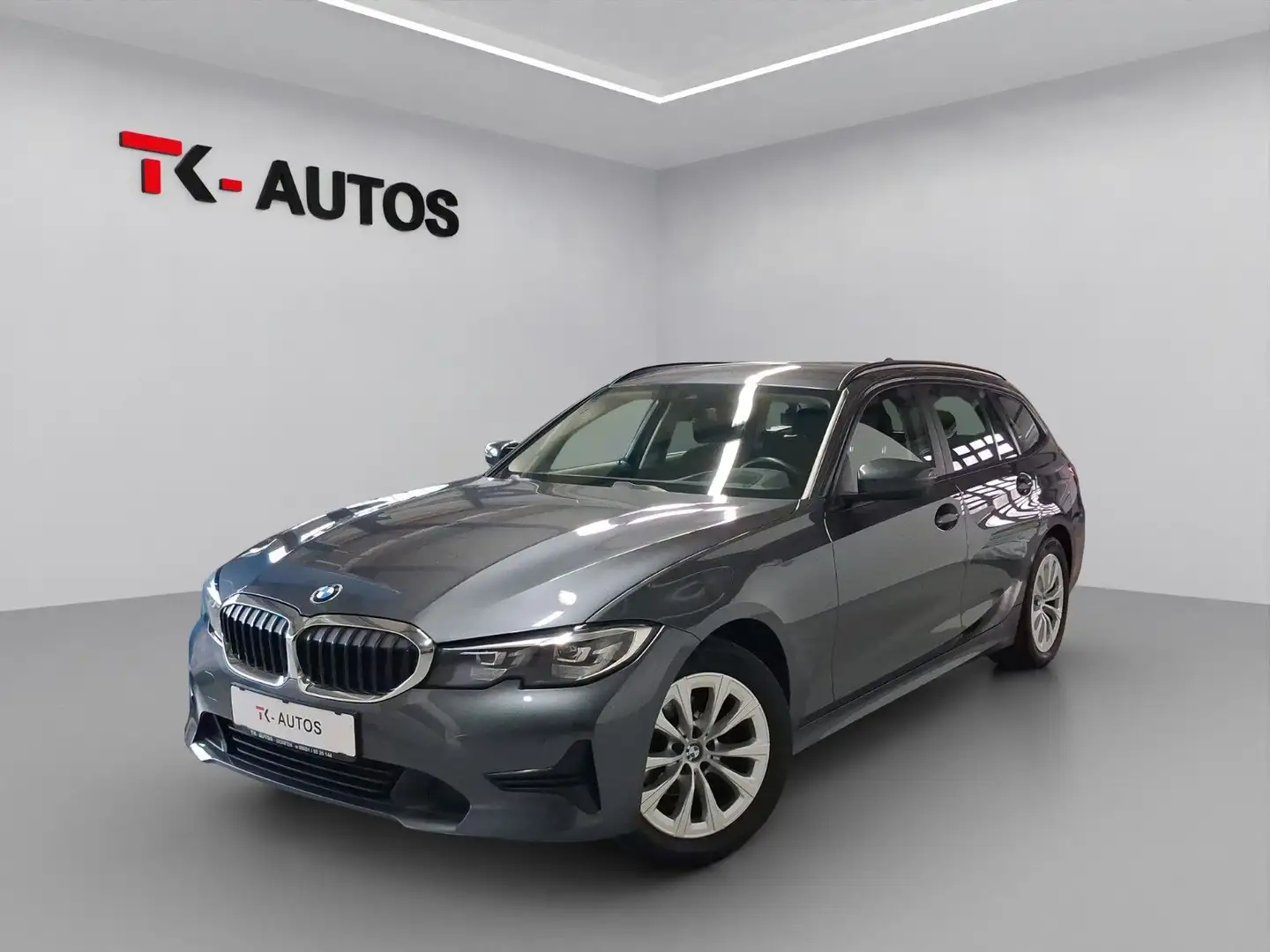 BMW 318 d Touring Advantage,Navi,LED,HUD,Tempo,S-Heft Gris - 1