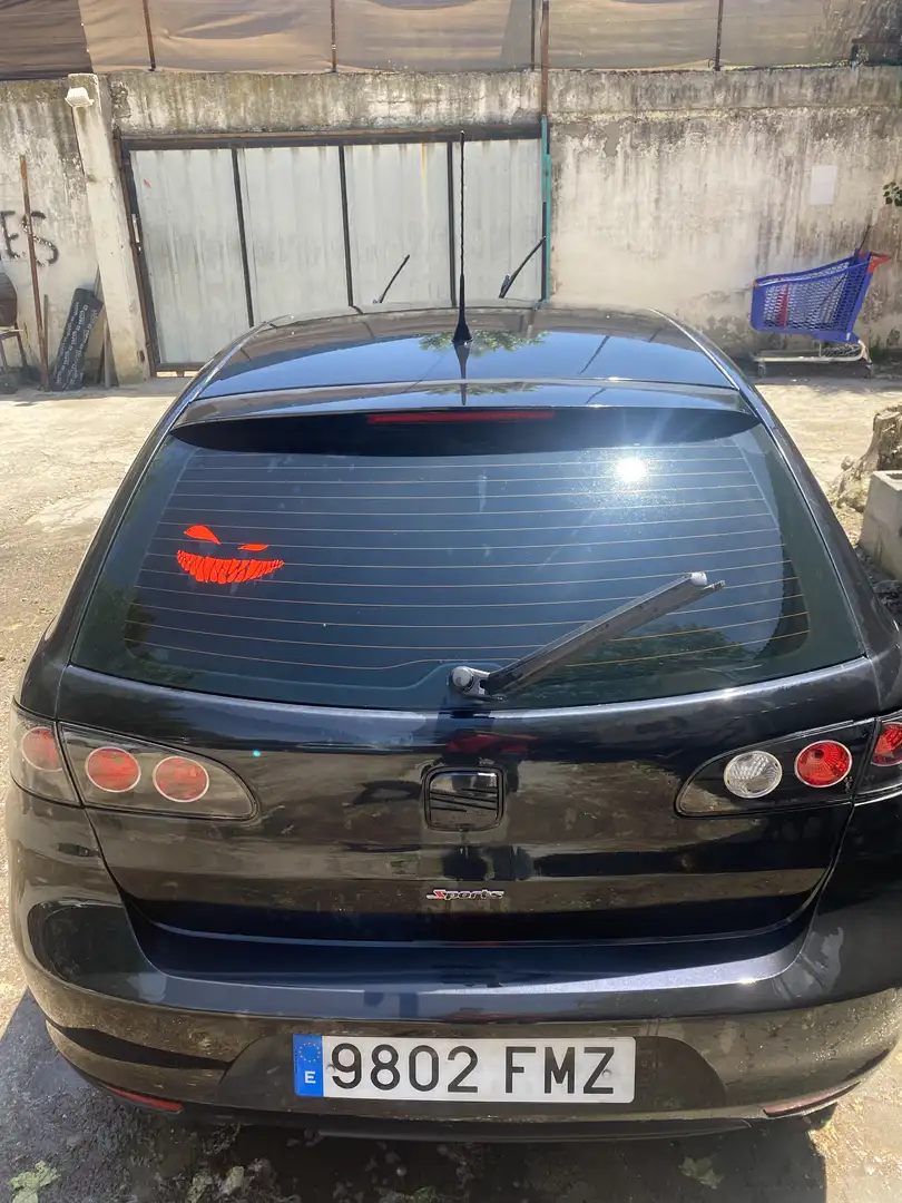 SEAT Ibiza esta como nuevo - 2
