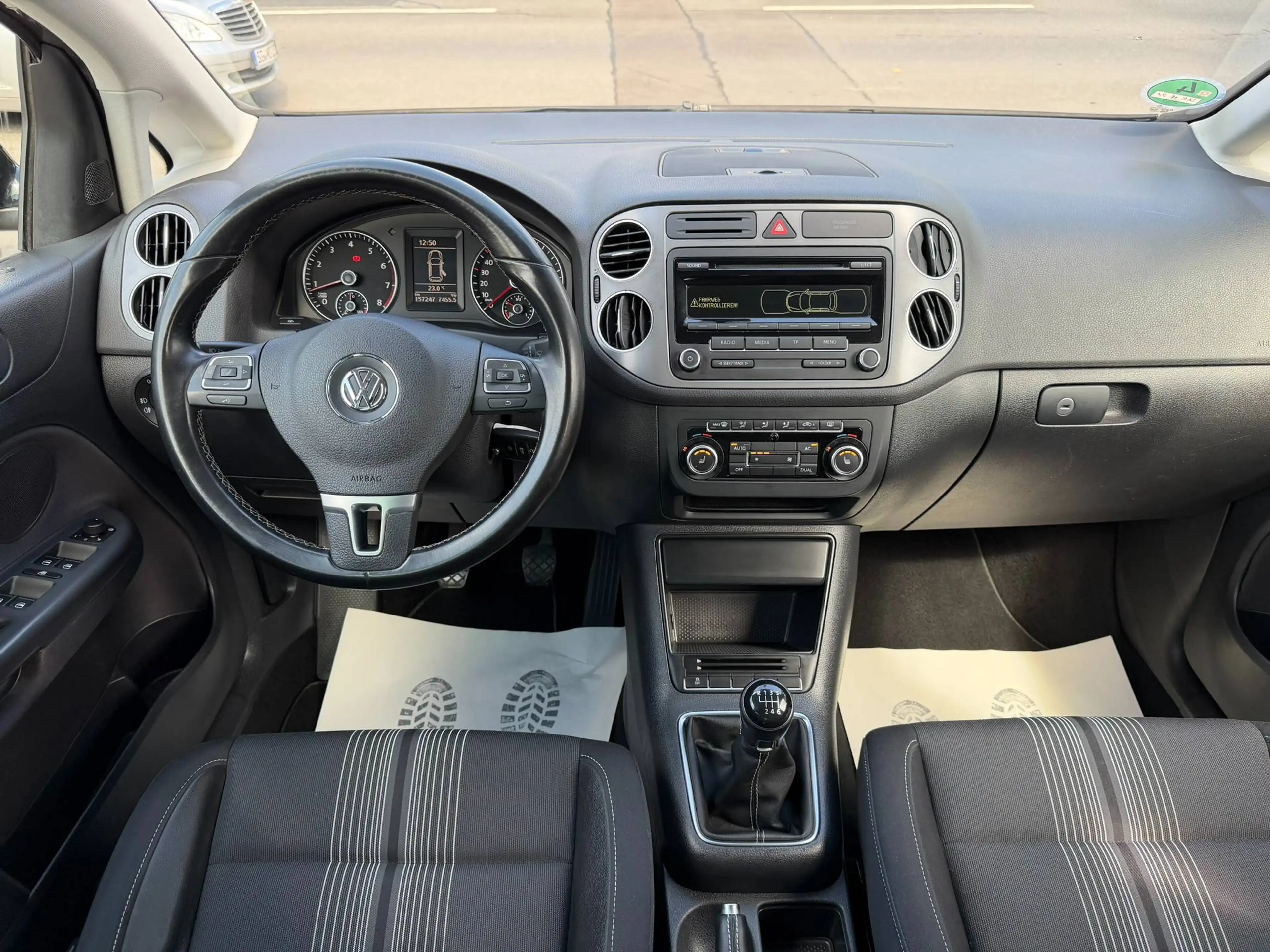Volkswagen Golf Plus Match/Neue Steuerkette/AHK/PDC — photo 13