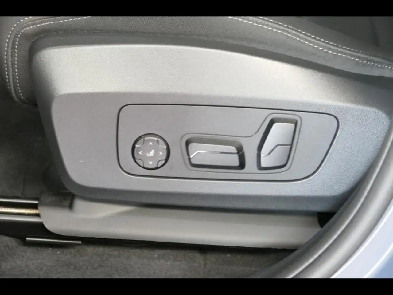 BMW 230 xDrive Active Tourer, миниатюра 12