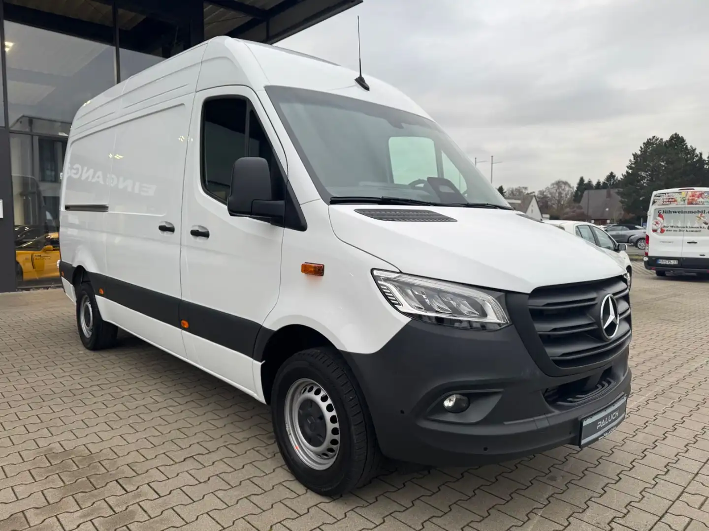 Mercedes-Benz Sprinter 317 Cdi L2H2 PRO Autom. MBUX AHK 3,5T Blanc - 2
