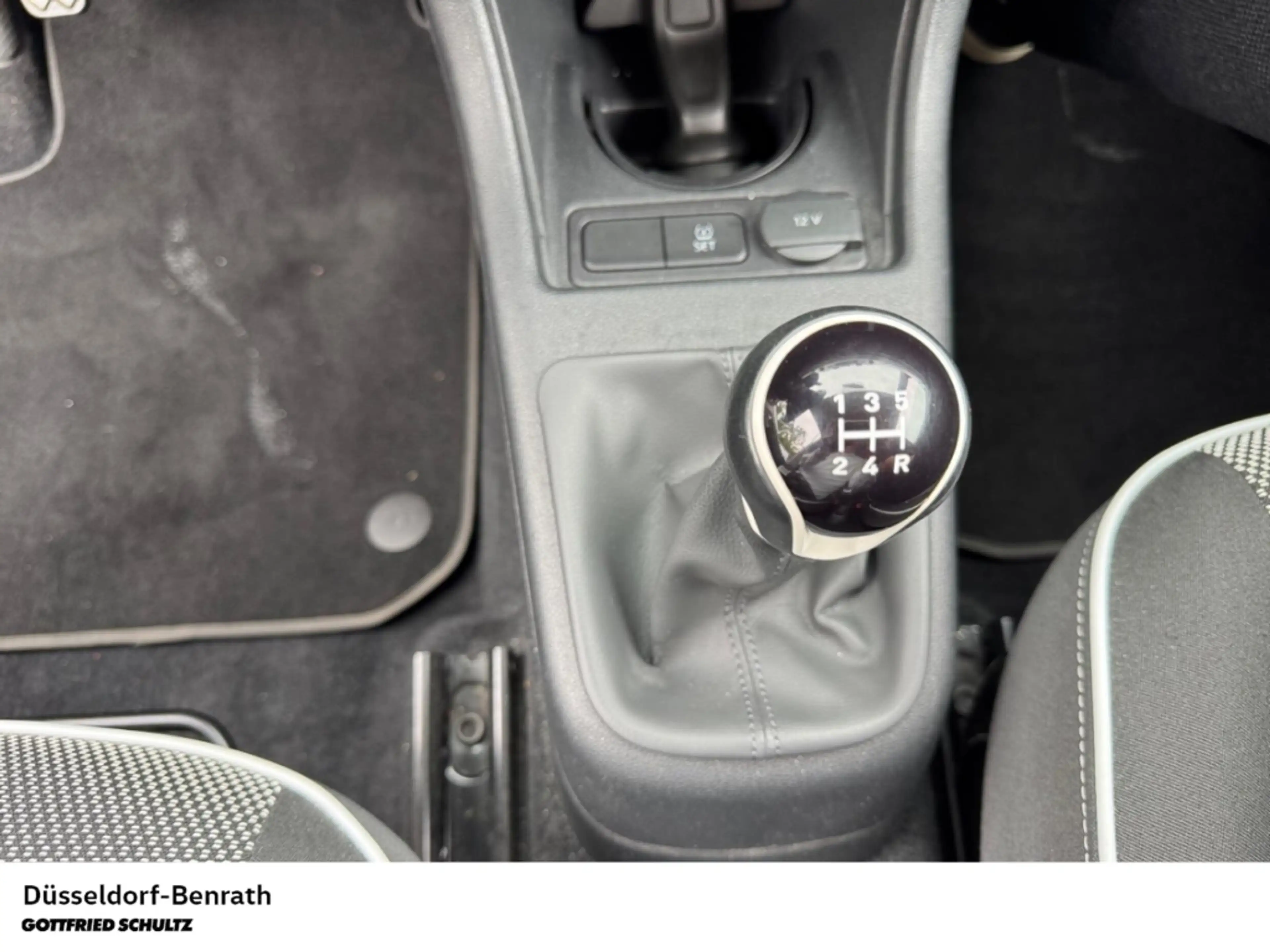 SEAT Mii Chic 1.0 TSI Klima Parkhilfe Sitzheizung — photo 13