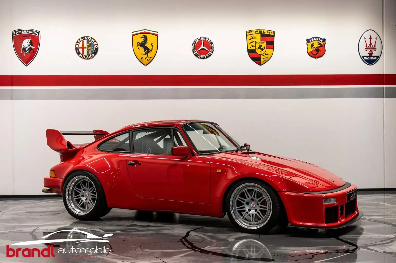 Porsche 930 Turbo S Flachbau (Flatnose) One of one Rot - 1
