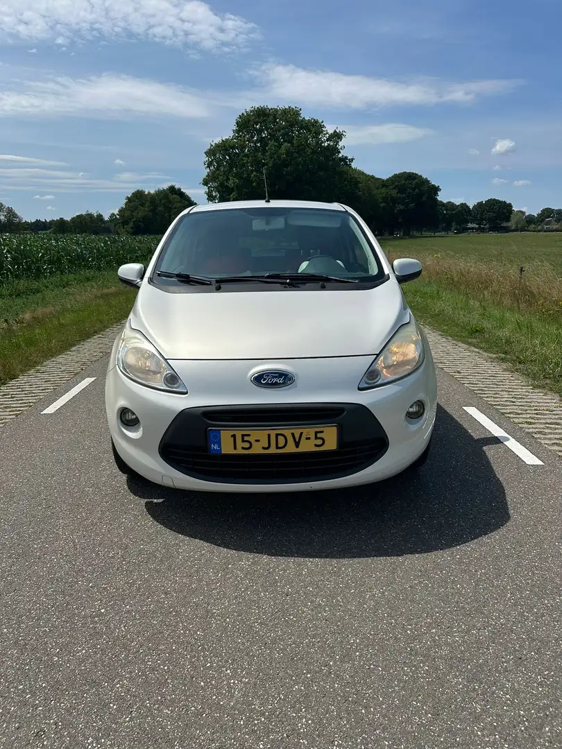 Ford Ka/Ka+ Ford Ka 1.2 2009 Wit | NAP | APK | Airco | Wit - 2