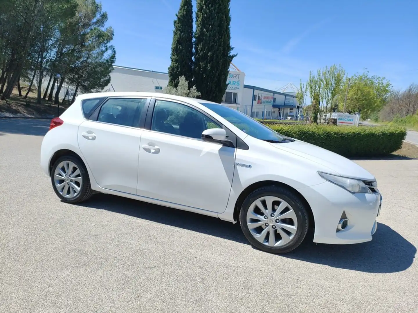 Toyota Auris hybrid Advance Blanco - 2