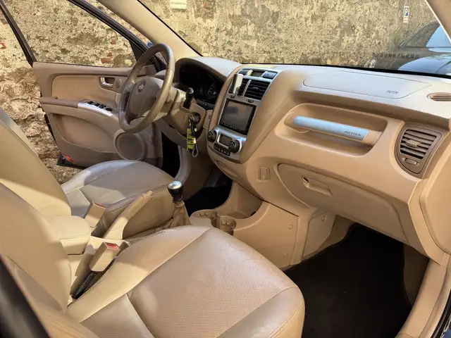 Kia Sportage view 10