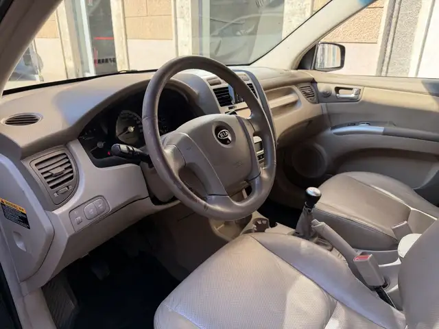 Kia Sportage view 7