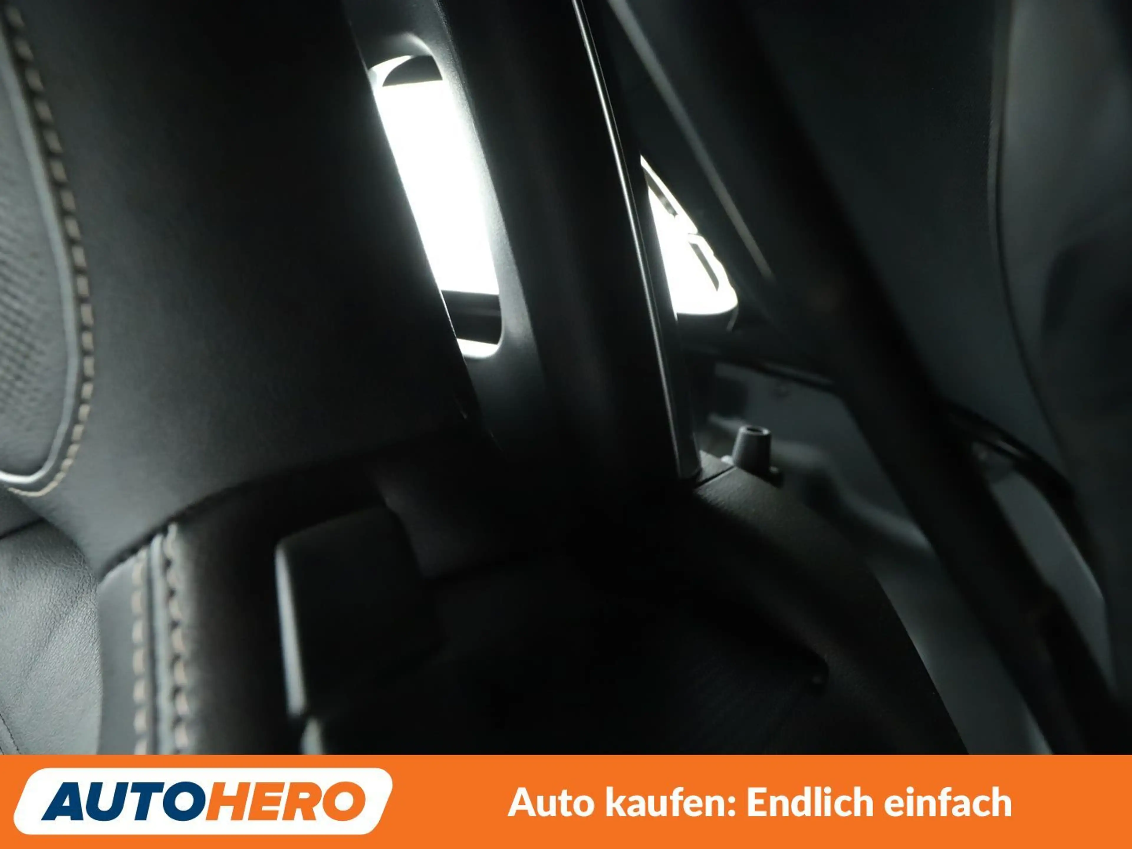 Fiat 124 Spider 1.4 Turbo Lusso*NAVI*CABRIO*PDC*SHZ*KLIMA* — photo 14