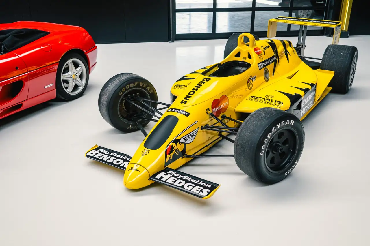 Lola T89/00 IndyCar, foto 3