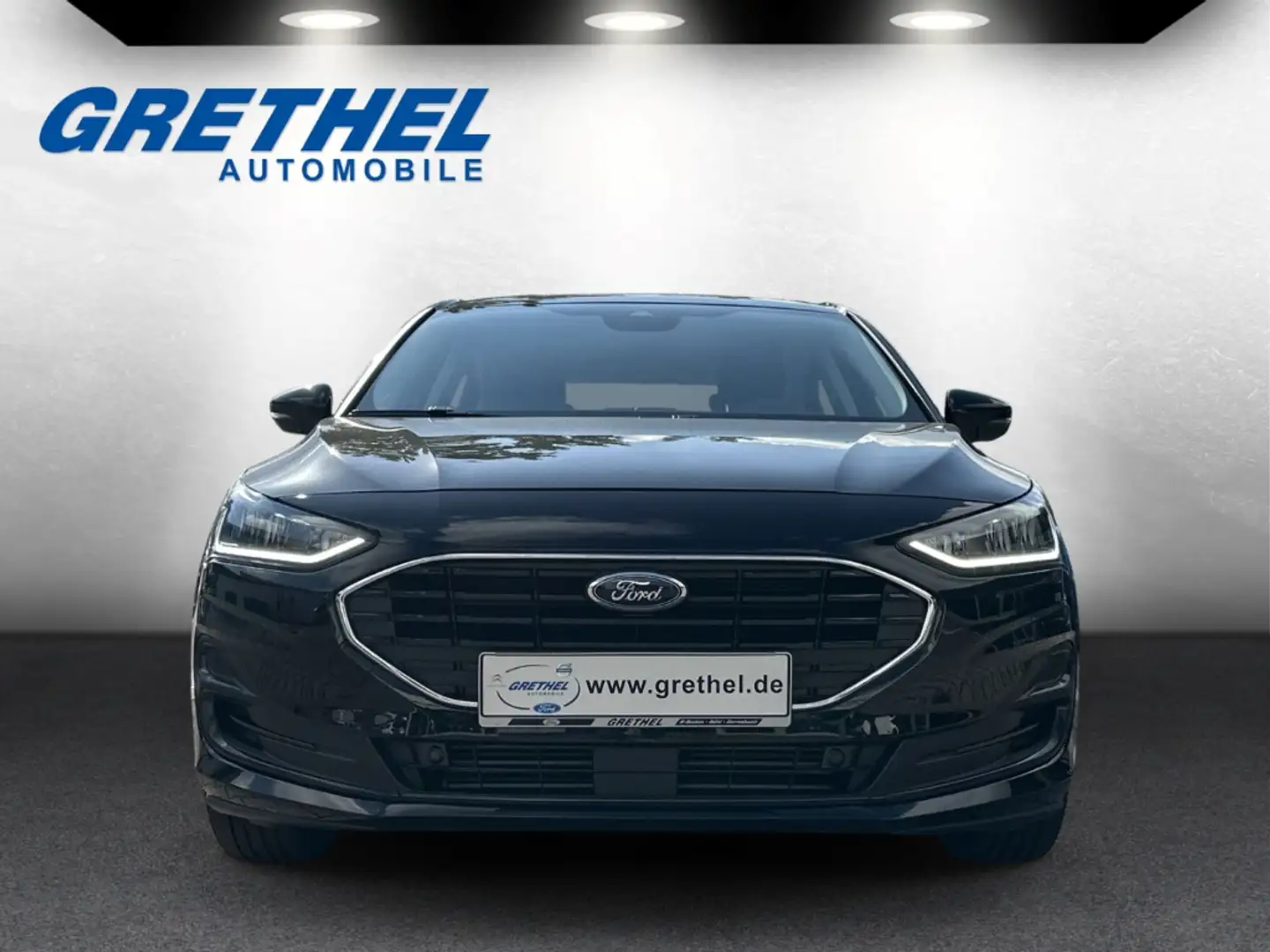 Ford Focus Cool & Connect 1.0 EcoBoost EU6d Schwarz - 2